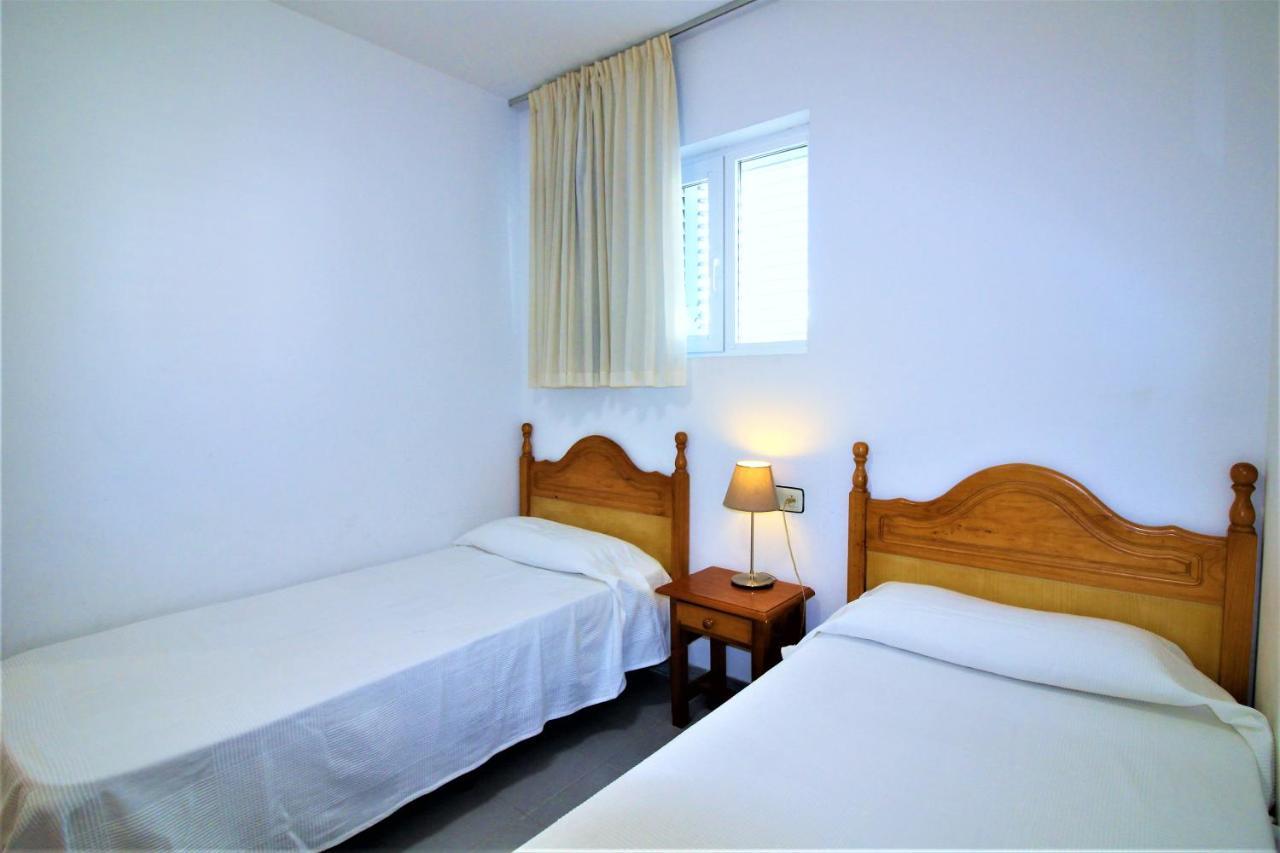 Global Immo 3351 Res. Almadraba Apartment Roses Ngoại thất bức ảnh